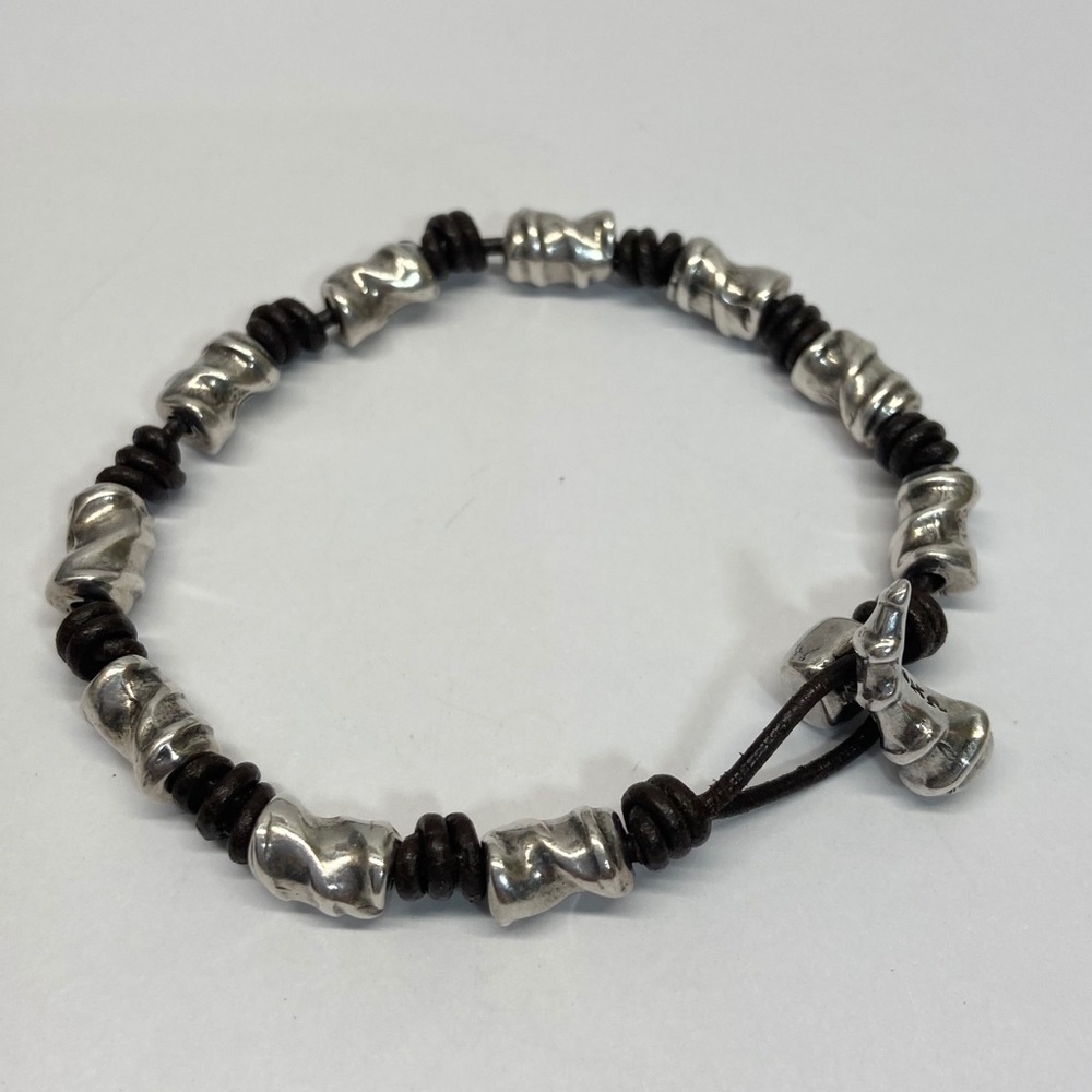 Uno de 50 Bracelet with twisted charms